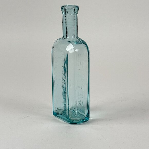 Vintage 1980's Dr D Jayne's Expectorant Half Size Blue Glass Bottle - Picture 2 of 8